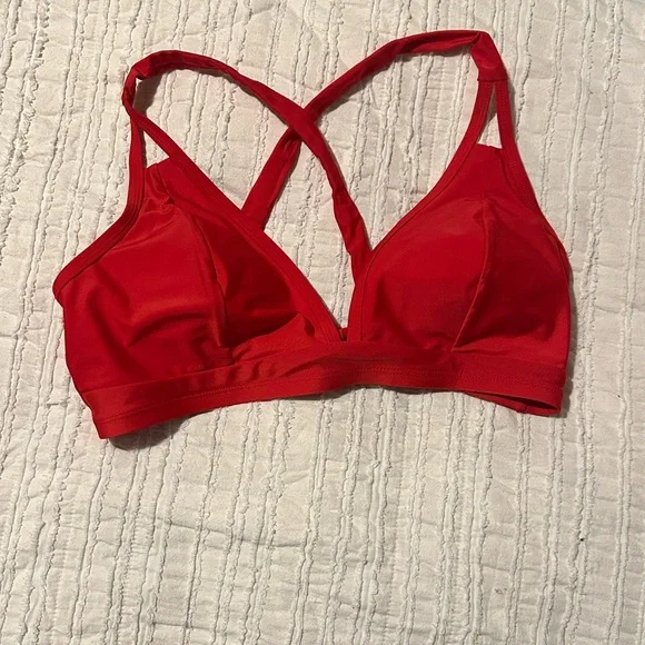 Cupshe Vibrant Red Bikini Set - Picture 3 of 8